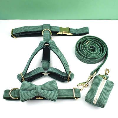 Green Velvet Pet Collar & Leash